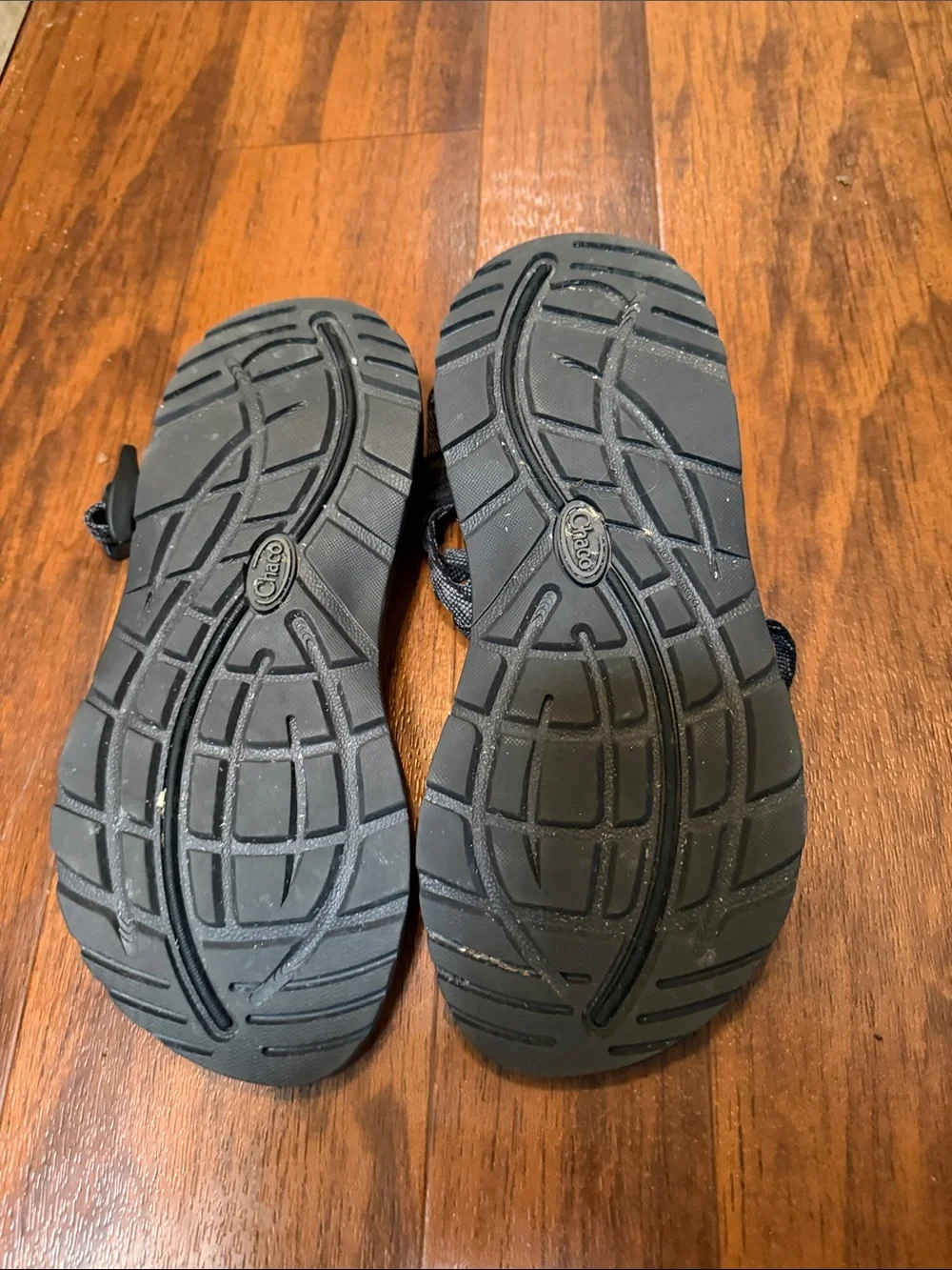 Chaco Z Cloud X2 Women's size 7 Black Gray Woven-Strap Sport Sandals